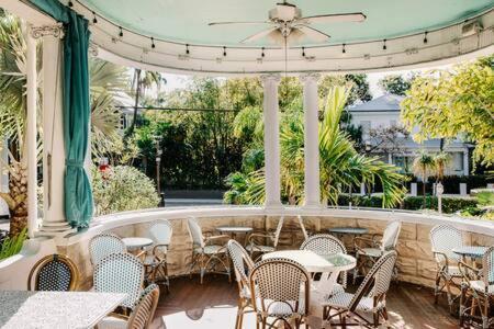 Deluxe Queen At The Curry Mansion - Parking & Heated Pool! Key West Esterno foto