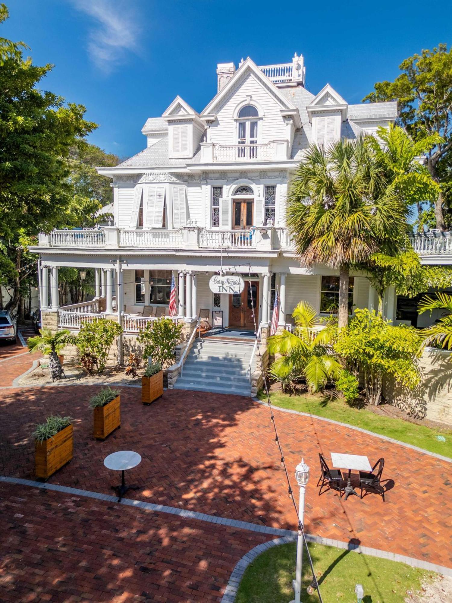 Deluxe Queen At The Curry Mansion - Parking & Heated Pool! Key West Esterno foto
